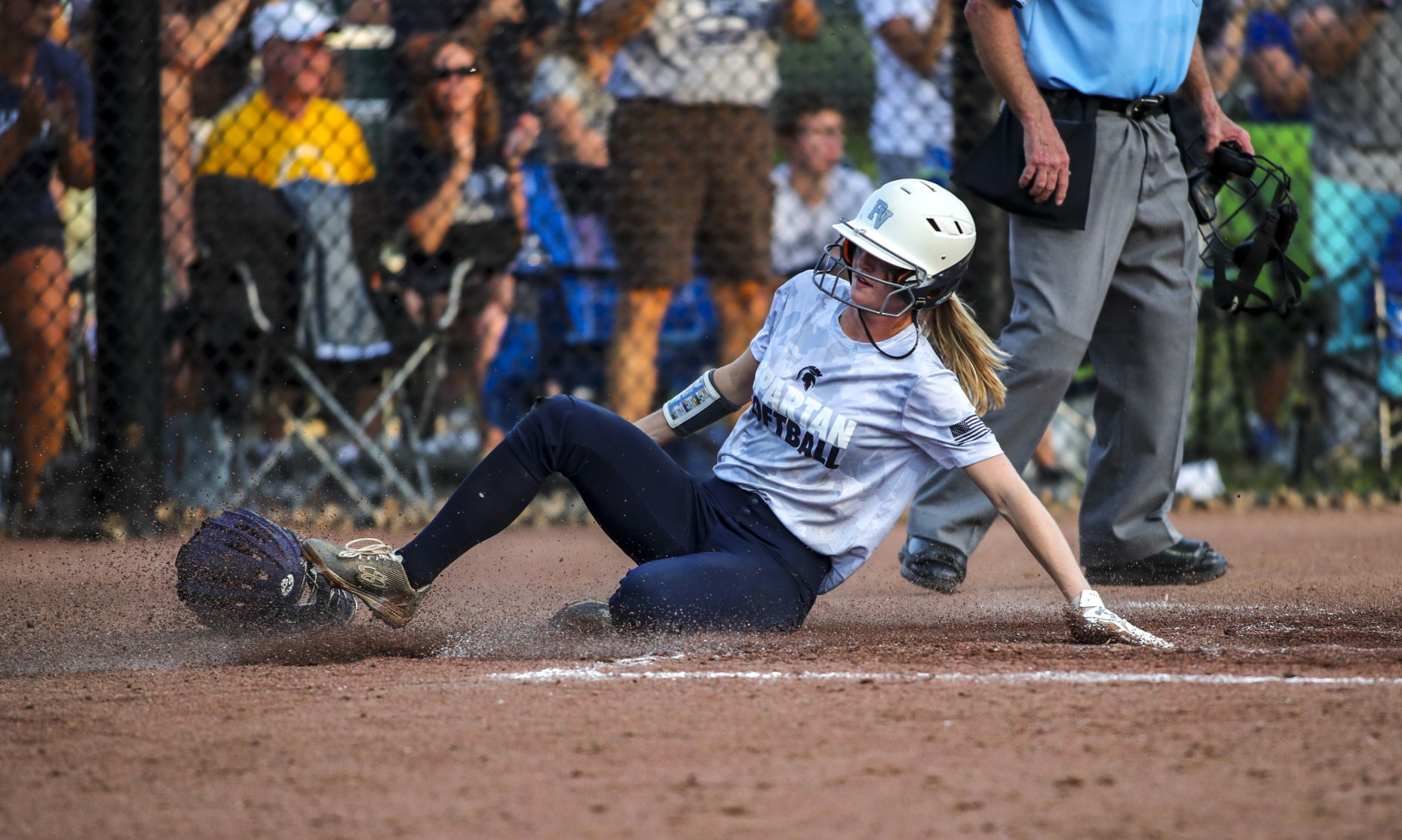 071018-softball-final-023